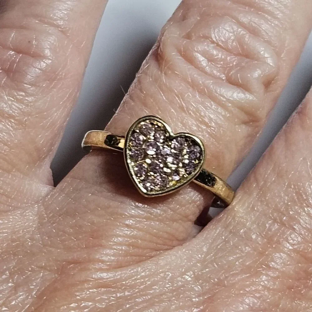 Gold Tone Pink Rhinestone Accented Heart Ring Size 5.25
